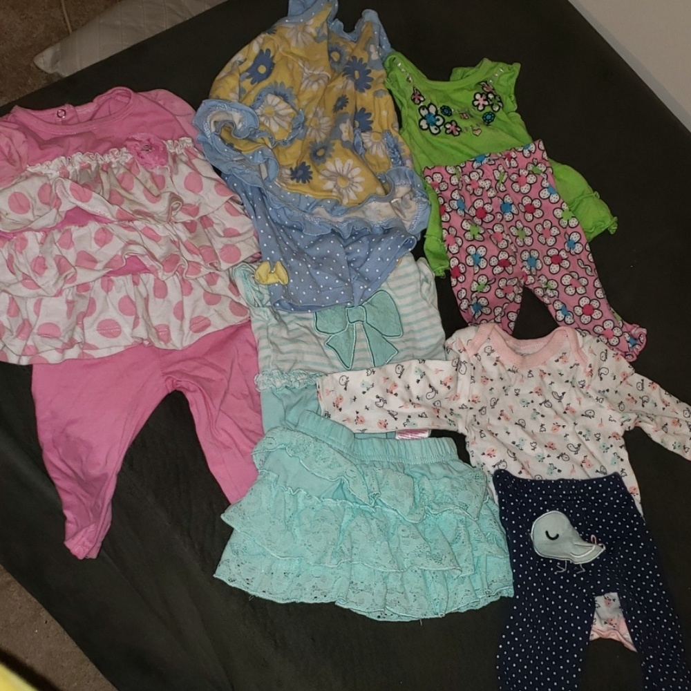 Clothes - Picture 2 of 2